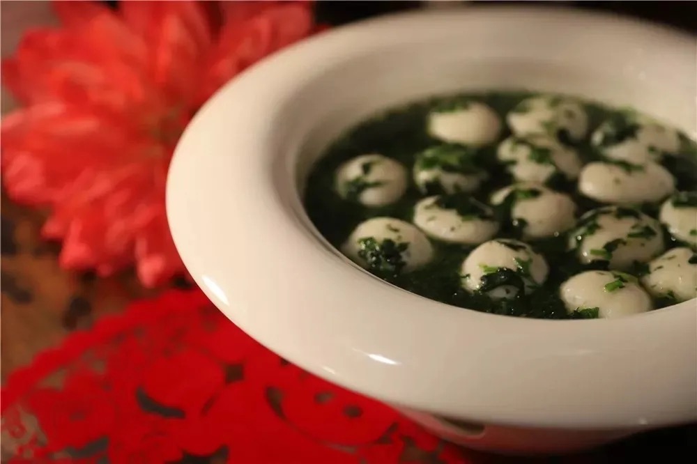 小寒·荠菜烩鱼丸