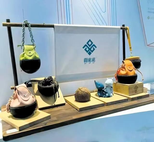 海南椰雕：从“天南贡品”到城市礼品