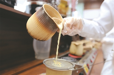 “滋补养生”带火青年健康消费